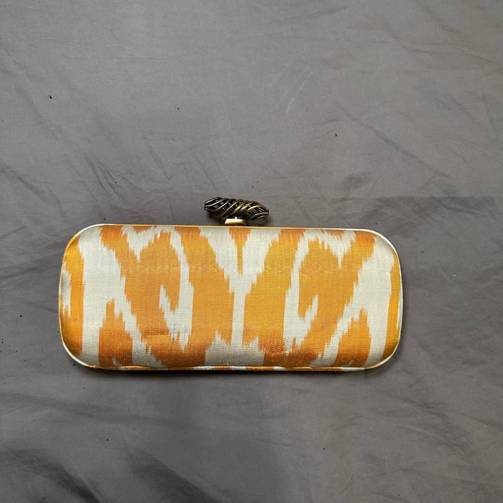 Yellow and White Clutch